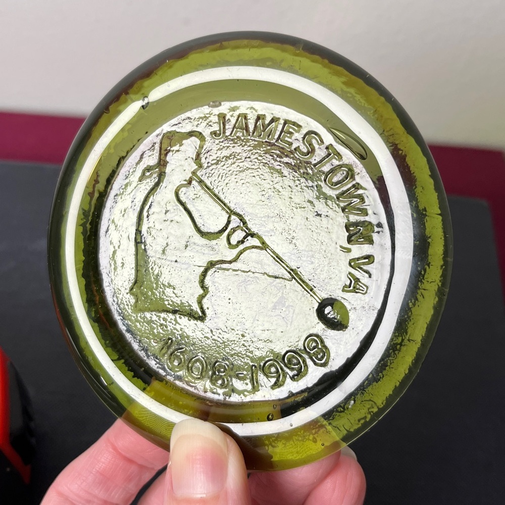 Jamestown VA 1608-1998 Commemorative Pressed Green Glass Coaster‎ Paperweight